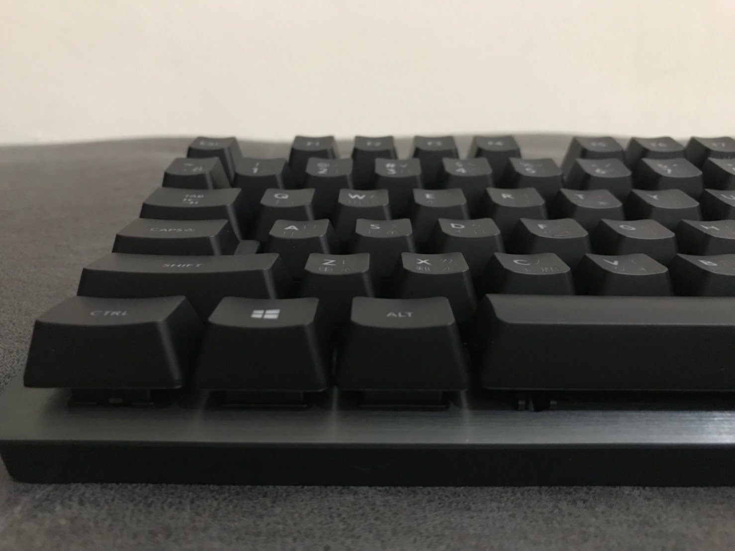 S  14540854 - [開箱] 羅技 Logitech G413 穩重低調的機械式鍵盤