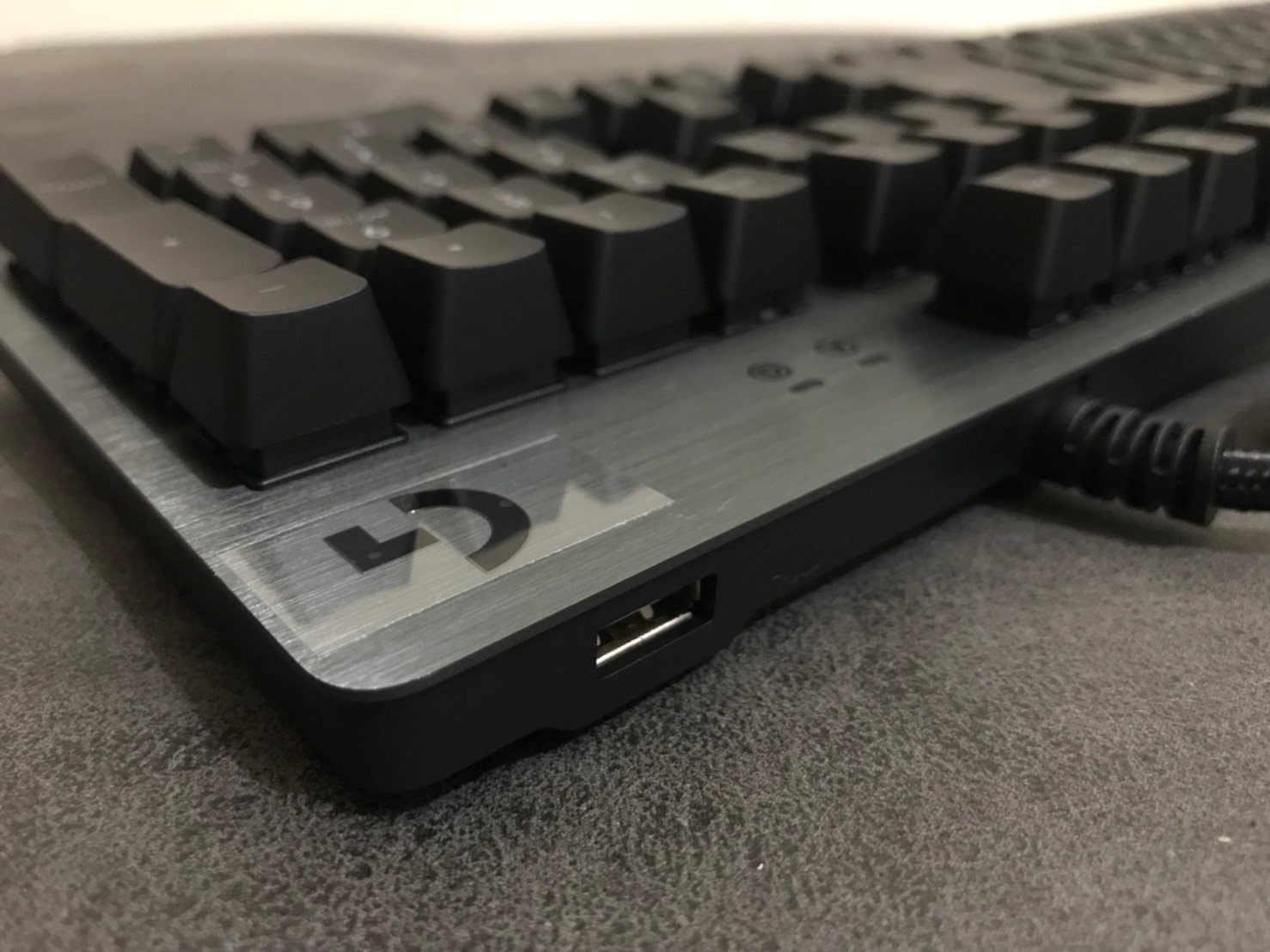 S  14540860 - [開箱] 羅技 Logitech G413 穩重低調的機械式鍵盤