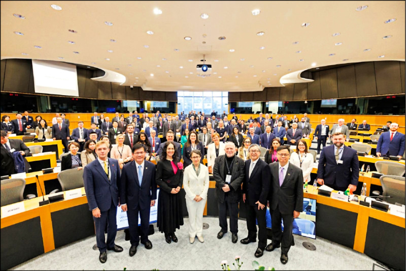 IPAC創始人與台灣安全、民主反制相關議題