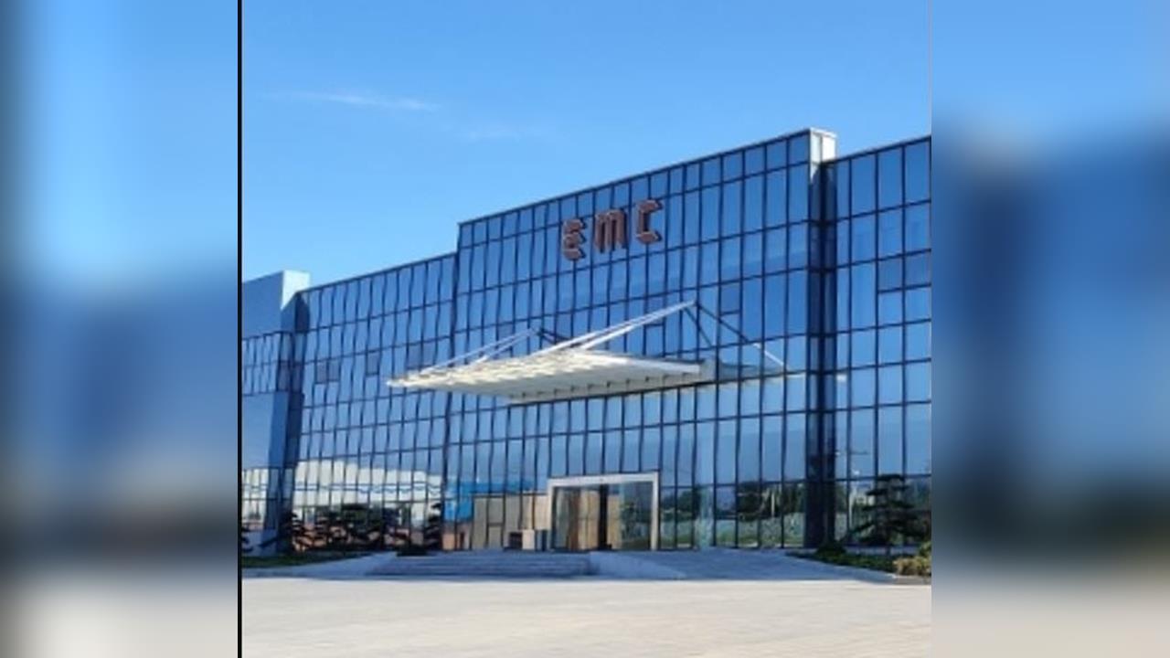 台光電擴產與雲端巨頭升級商機相關的報導畫面