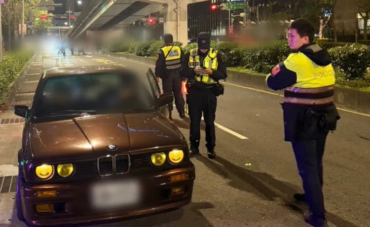 王陽明車聚吸引大量車迷到場,現場擁擠